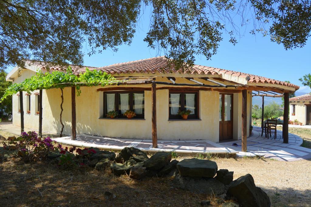 Agriturismo Rubinu Galtellì Exterior foto