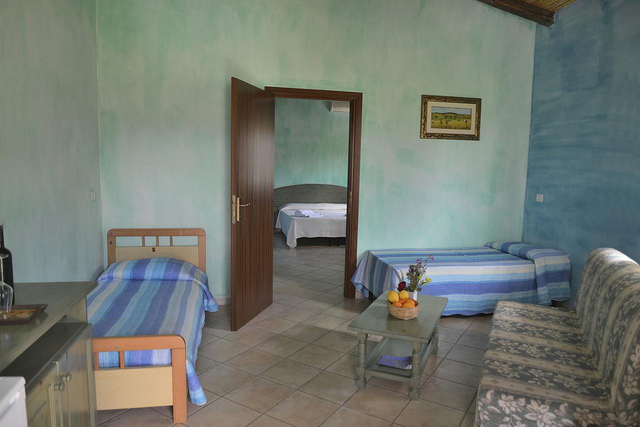 Agriturismo Rubinu Galtellì Exterior foto